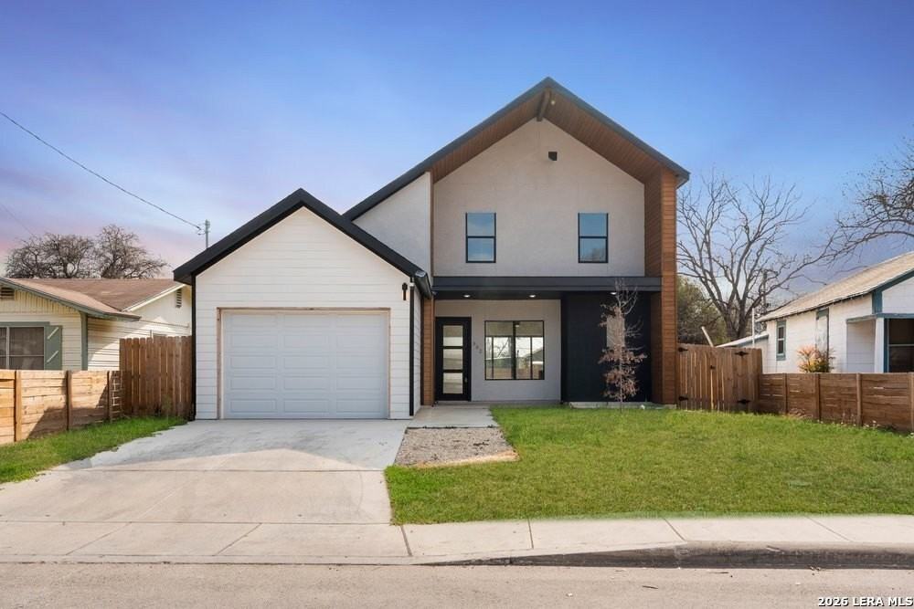 302 Bank St - Photo 6 of 32