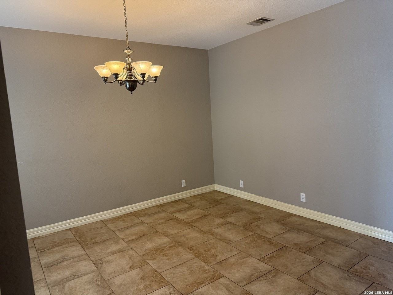 21303 Encino Caliza - Photo 4 of 16