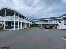 featured image of 212 W Brigantine Ave