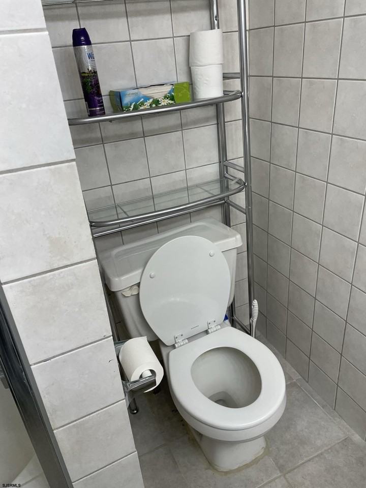 61 Simpson Rd - Photo 6 of 16