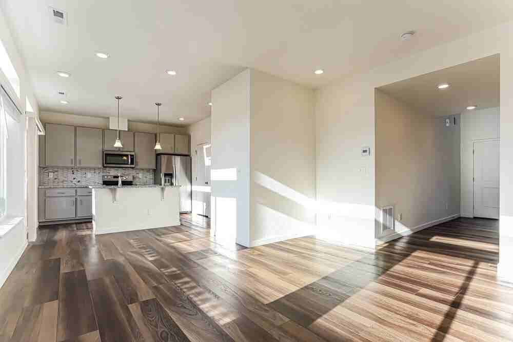 4760 Tower Dr - Photo 7 of 20