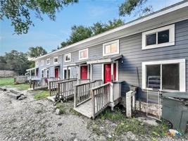 featured image of 1108 W Mccarty Ln #A