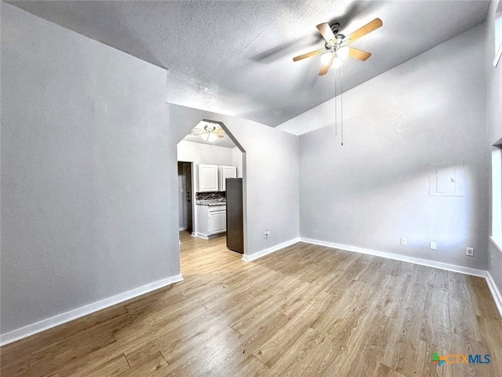 1108 W Mccarty Ln Unit A - Photo 5 of 14