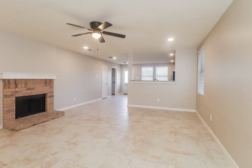 1210 Beatty Dr - Photo 4 of 16