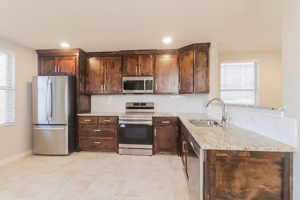 1210 Beatty Dr - Photo 7 of 16