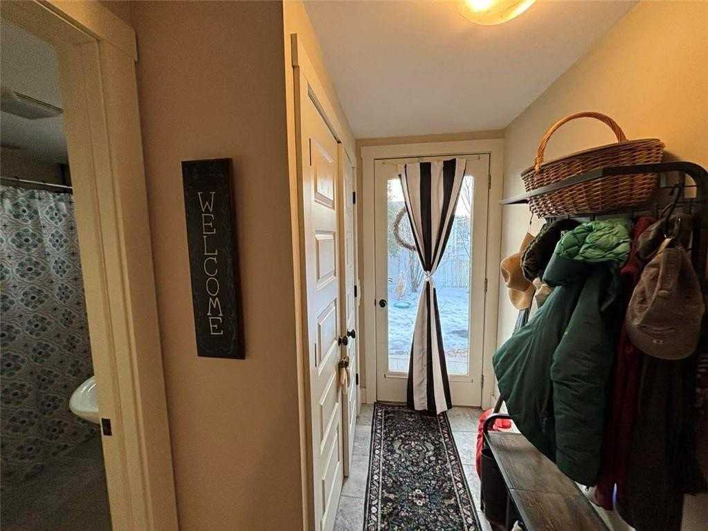 12 Clark St - Photo 5 of 22