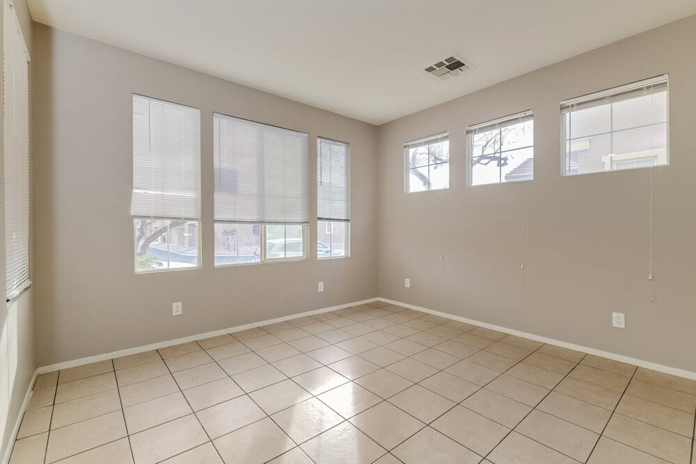 4448 Nestos Valley Ave - Photo 6 of 17