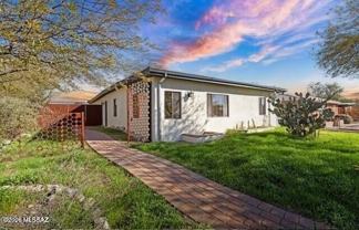 227 E Linden St - Photo 1 of 1