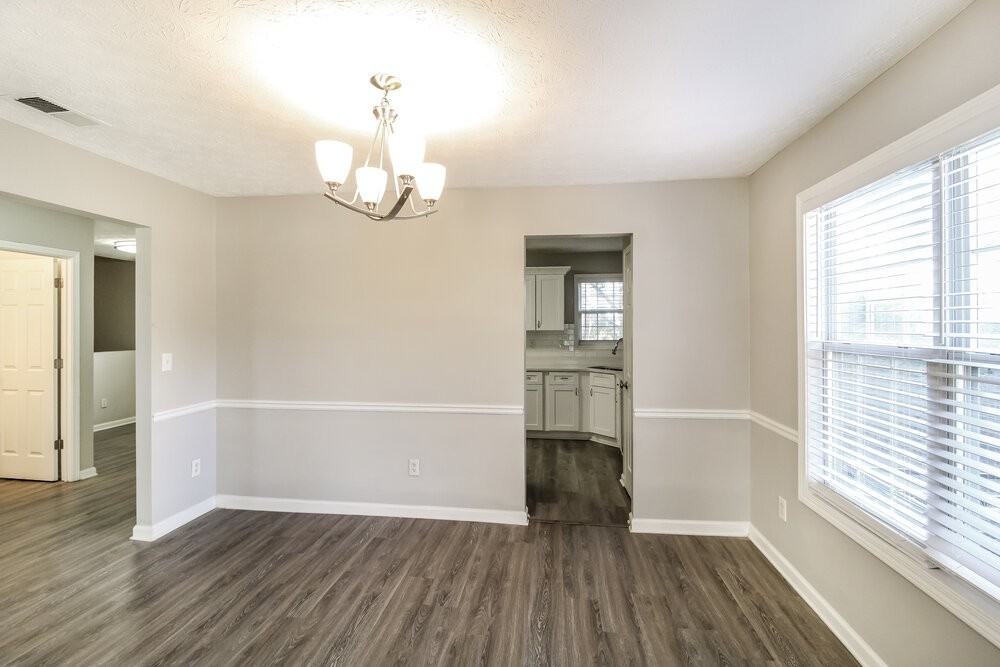 2951 Highland Park Cir #C - Photo 6 of 17