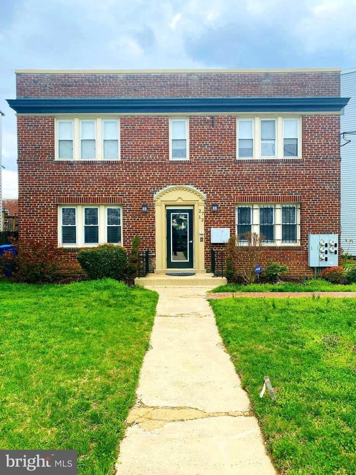 2712 6th St Ne - Photo 6 of 30