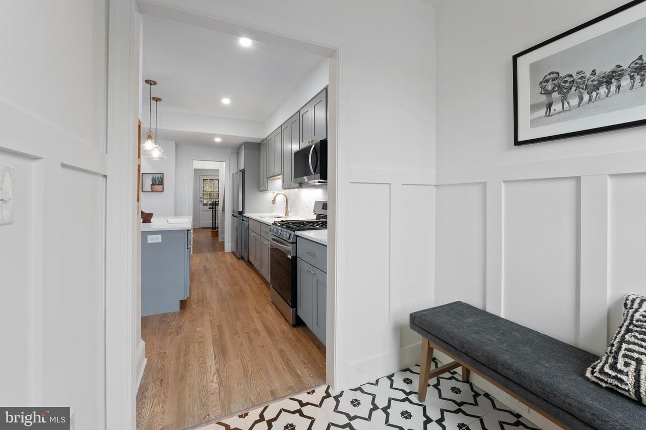 1317 Rittenhouse St Nw - Photo 3 of 31