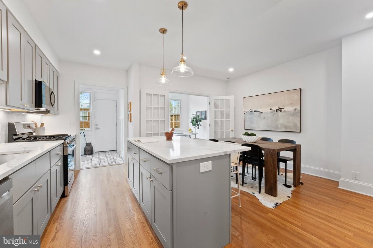 1317 Rittenhouse St Nw - Photo 7 of 31