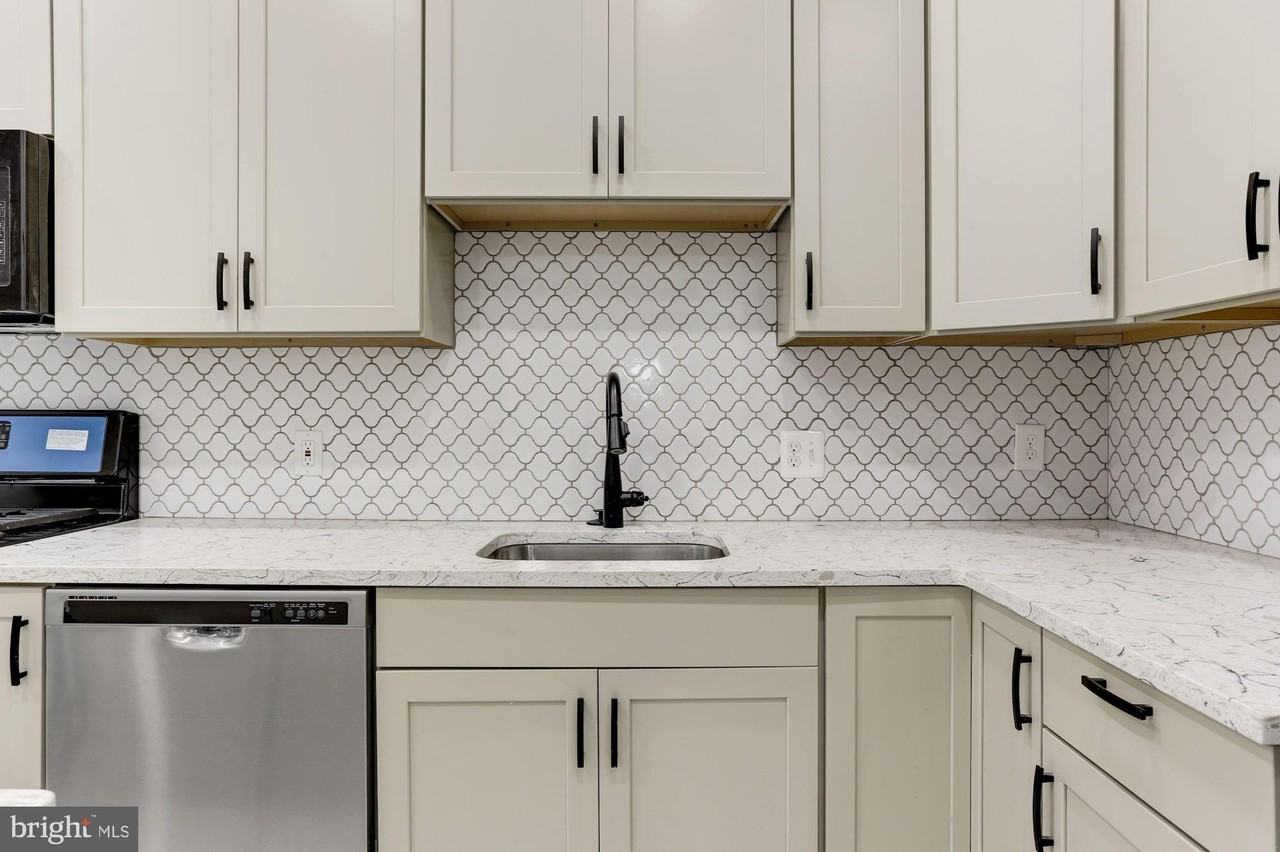 638 G St Ne - Photo 4 of 25