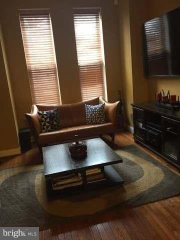 820 K St Ne - Photo 3 of 14