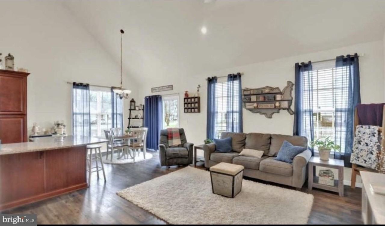 27 Sun Ridge Dr - Photo 4 of 6