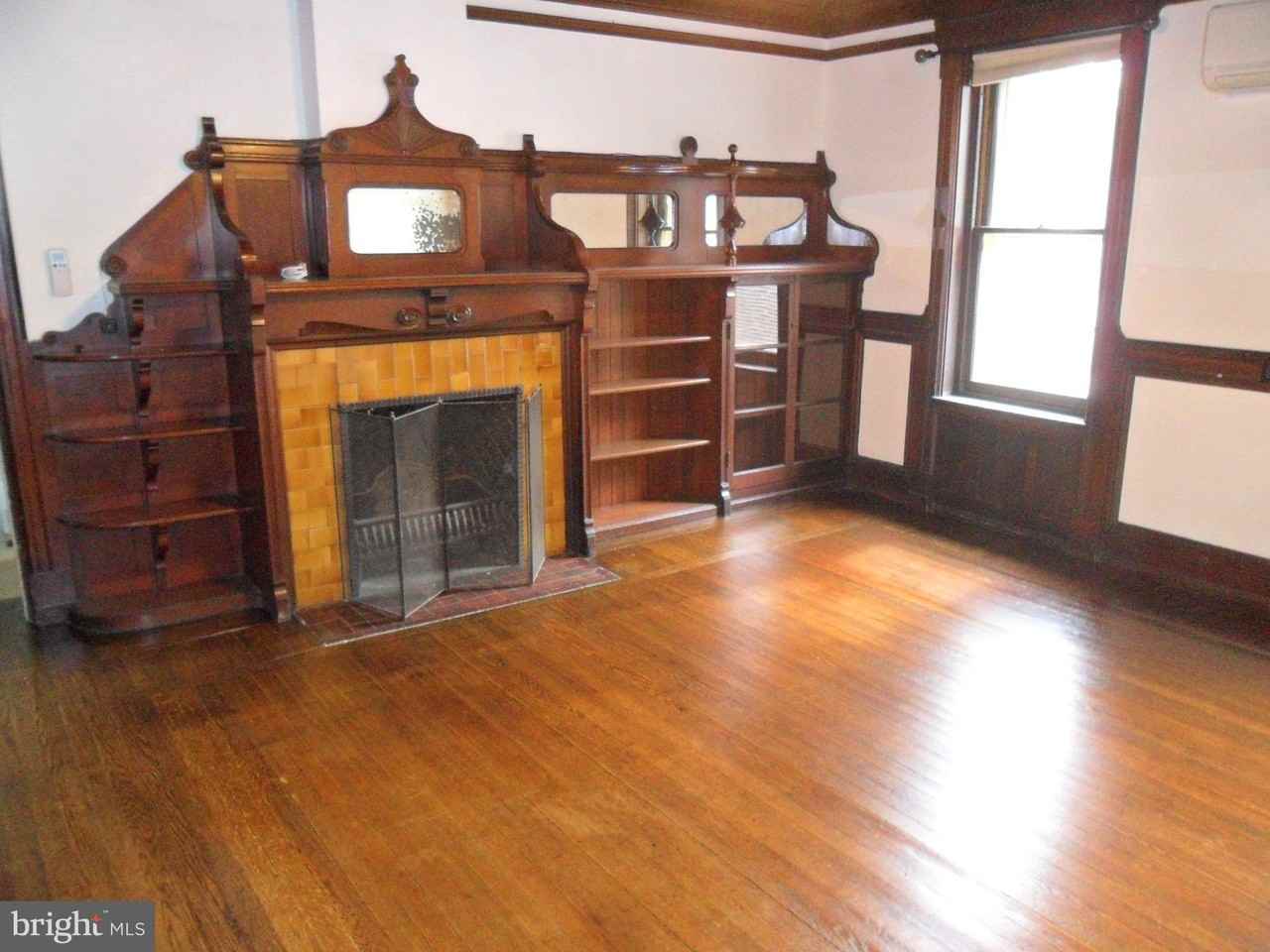 423 Delaware St #3 - Photo 2 of 7