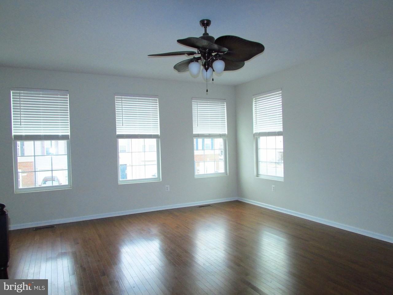 20776 Brunswick Ln - Photo 4 of 24