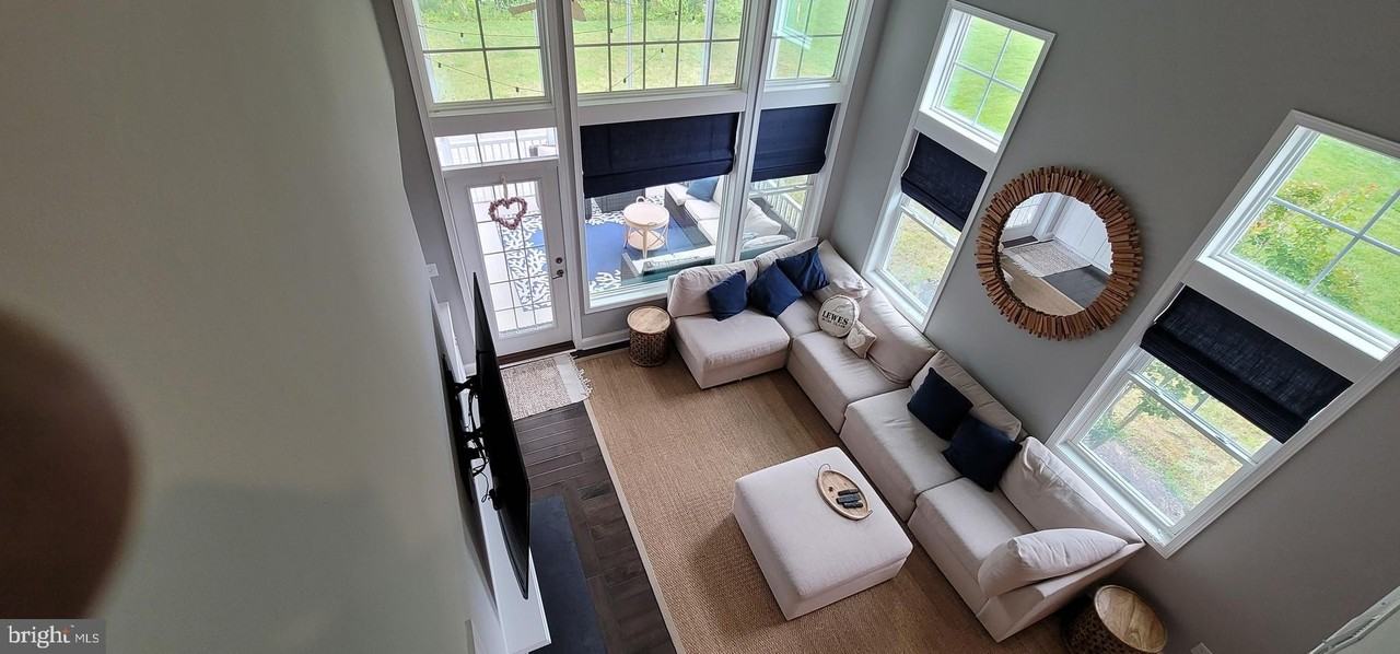 19017 Charlottetown Way - Photo 6 of 29