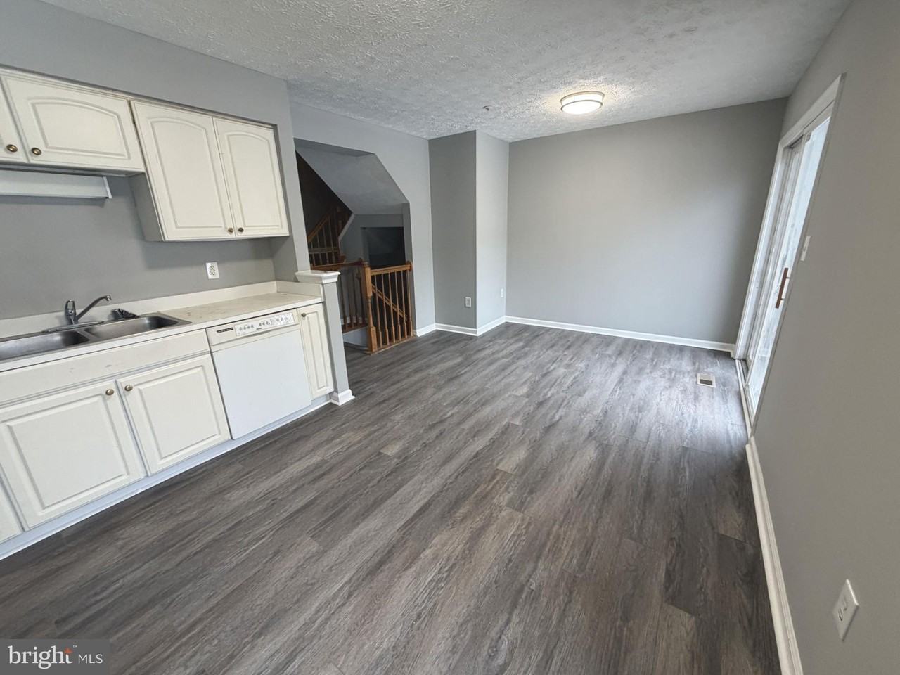 8624 Mayaone St - Photo 7 of 15