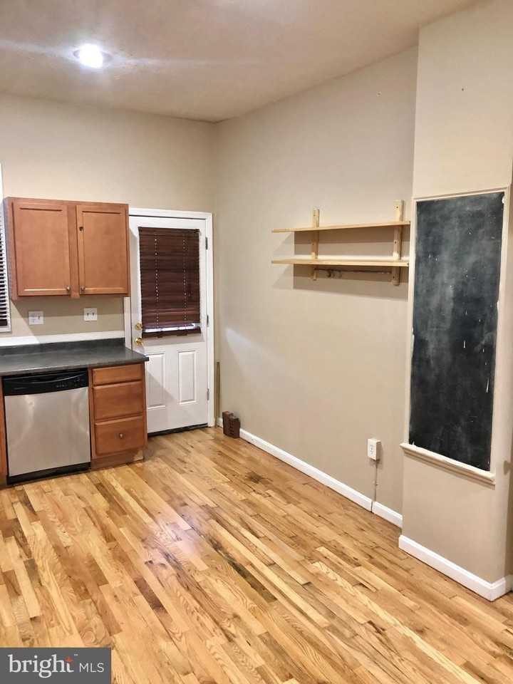 3418 E Baltimore St - Photo 4 of 18