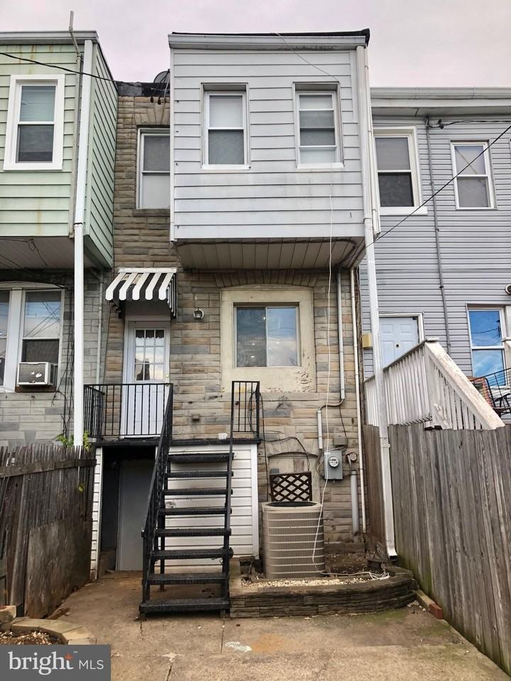 3418 E Baltimore St - Photo 6 of 18