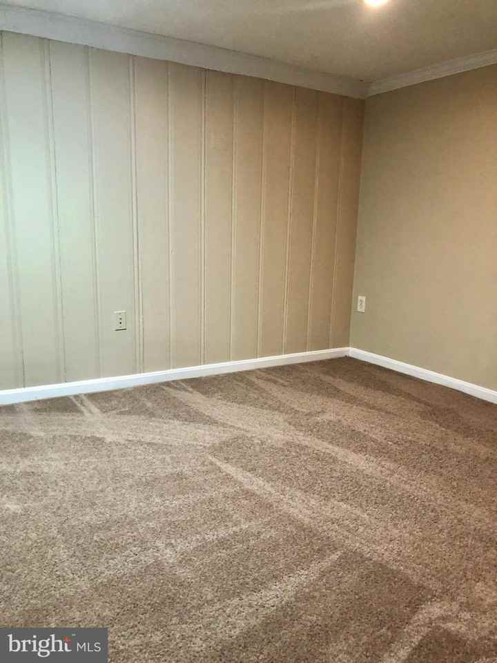 3418 E Baltimore St - Photo 4 of 24