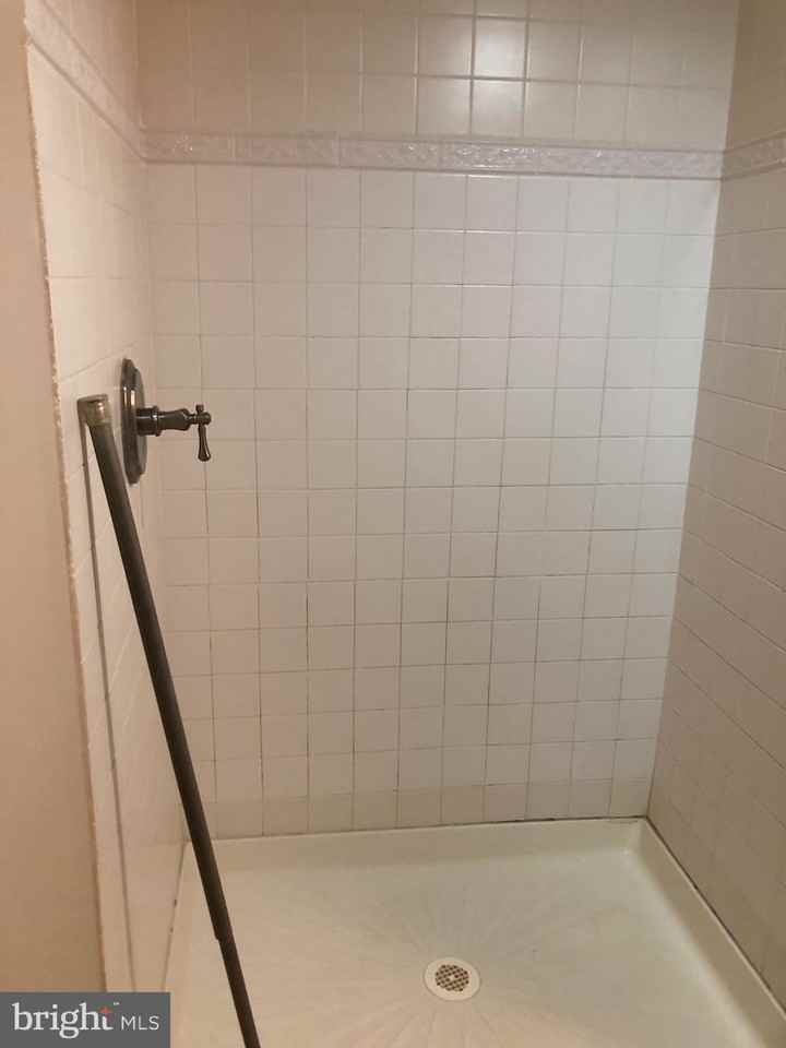 3418 E Baltimore St - Photo 7 of 24