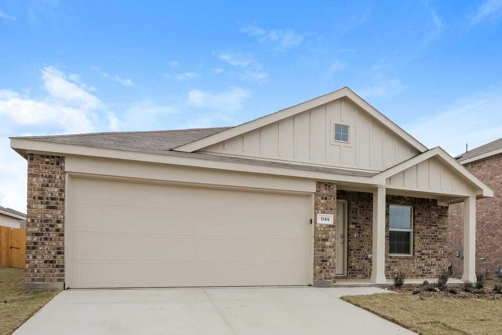 1149 Crestview Dr - Photo 3 of 19