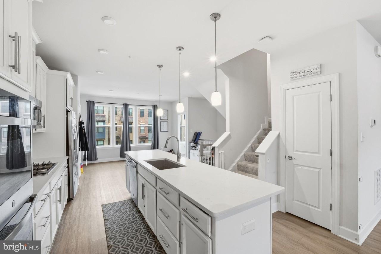 3537 Stella Blue Dr - Photo 3 of 48