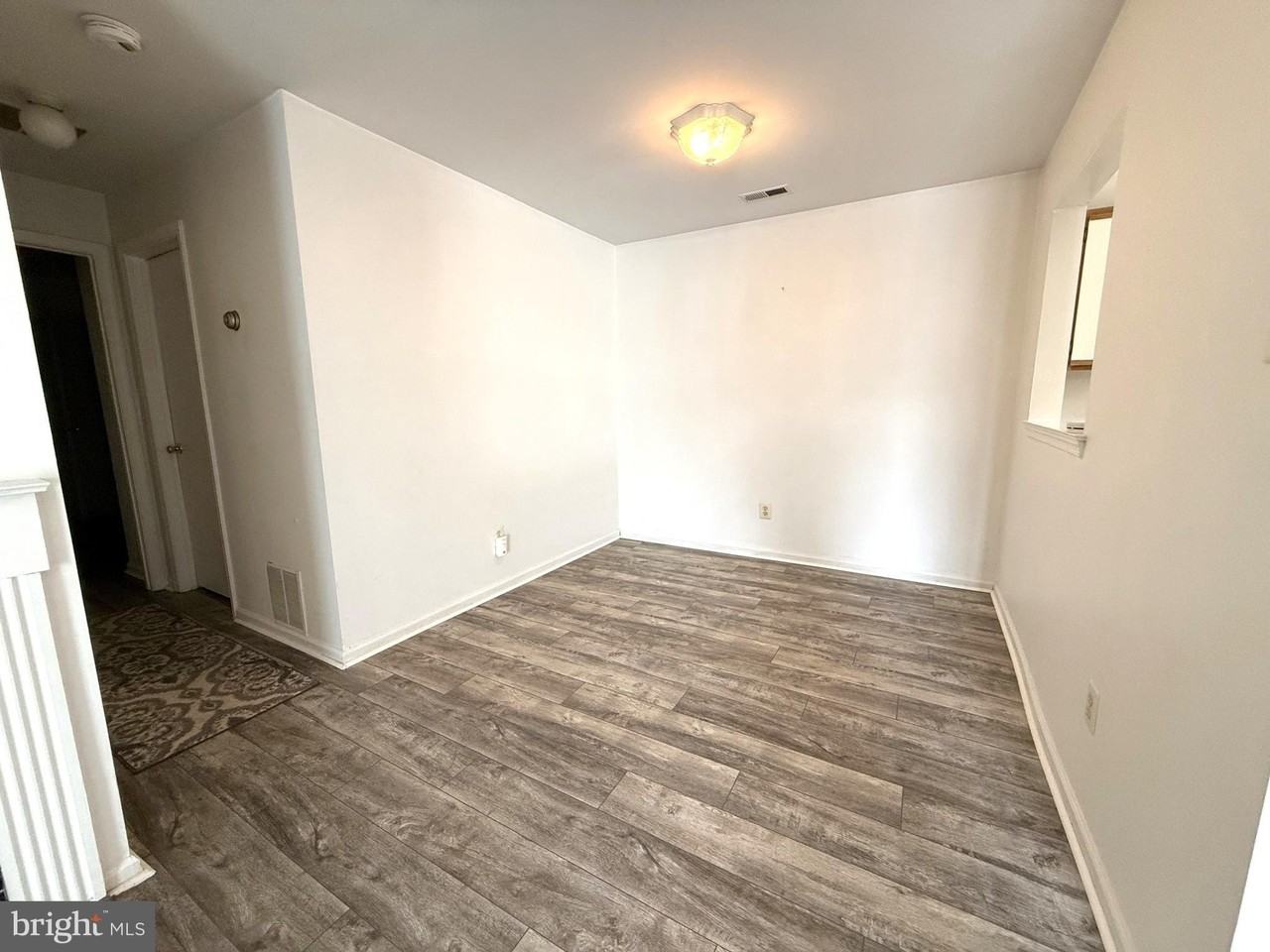 607 Covington Ct - Photo 5 of 11