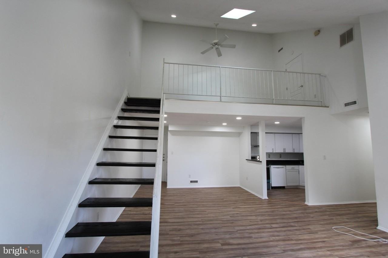 912 Aspen Dr - Photo 3 of 16