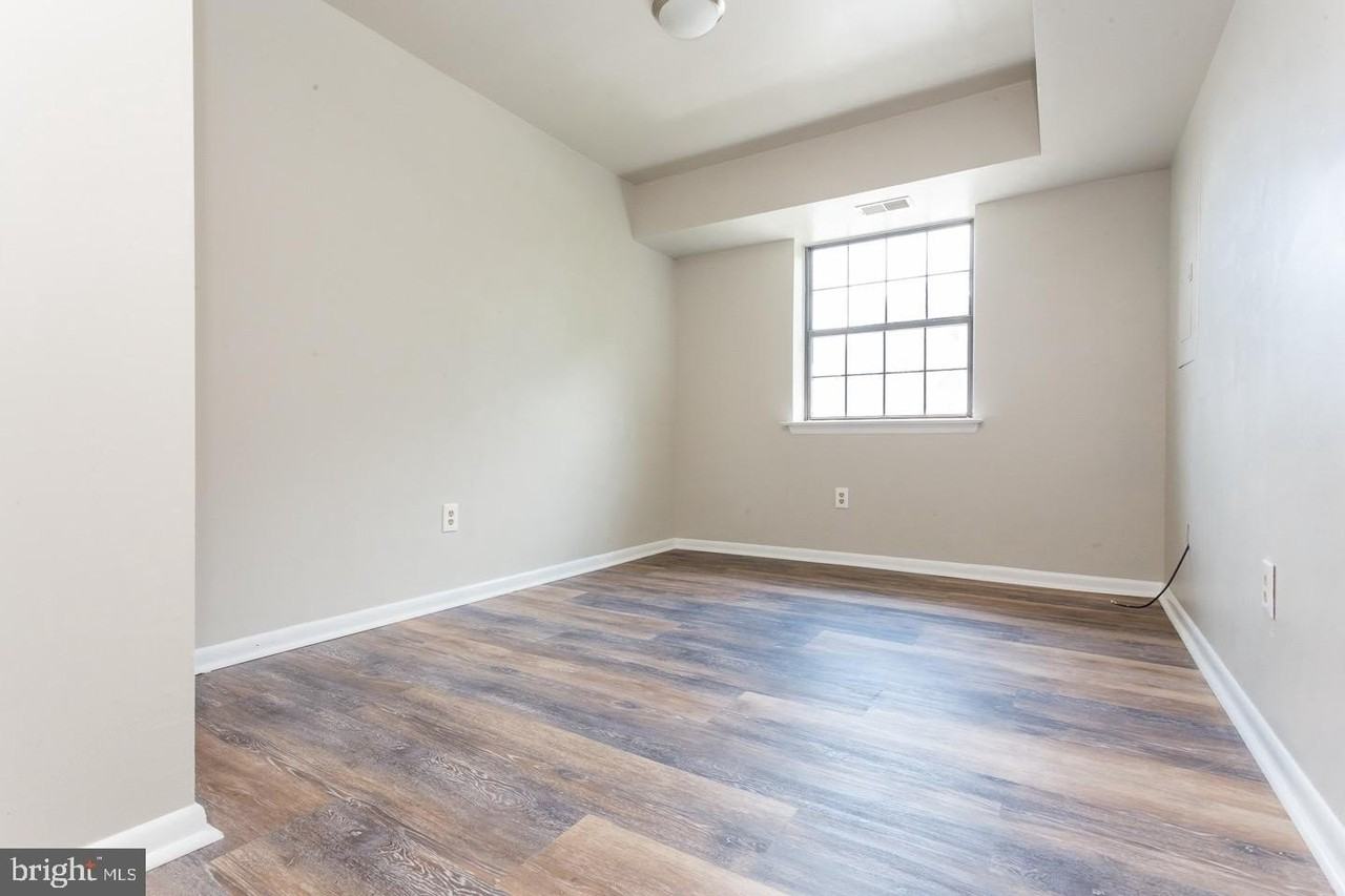 3218 Valley Dr - Photo 6 of 20