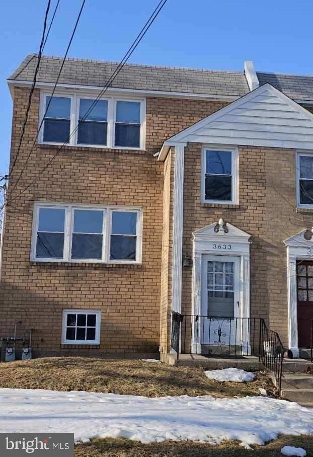 3633 Berry Ave 1st Fl #1stFL - Photo 2 of 16