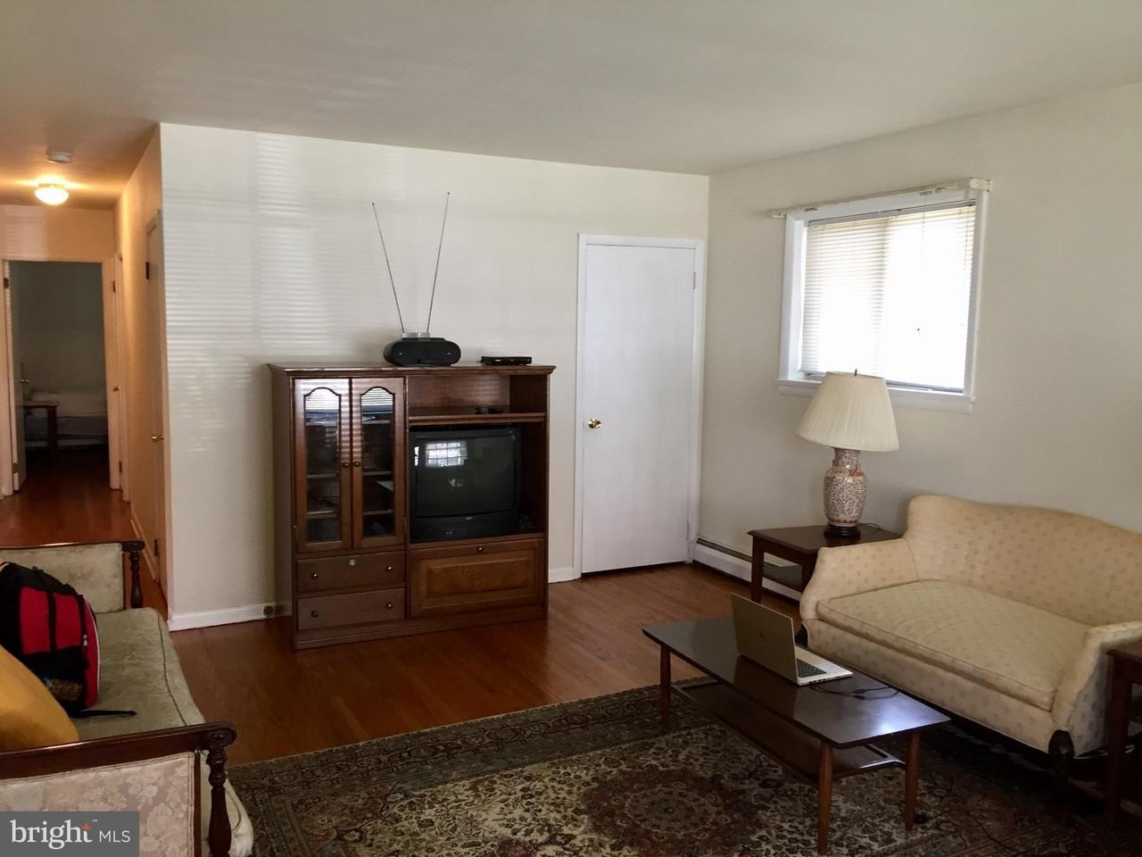 41 Garrett Ave - Photo 3 of 16