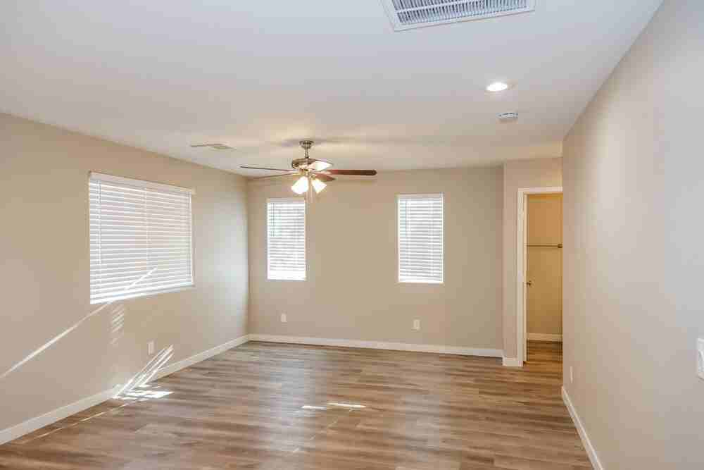 7875 Windhamridge Dr - Photo 7 of 17