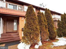 2427 Tremont St Unit B - Photo 1 of 1