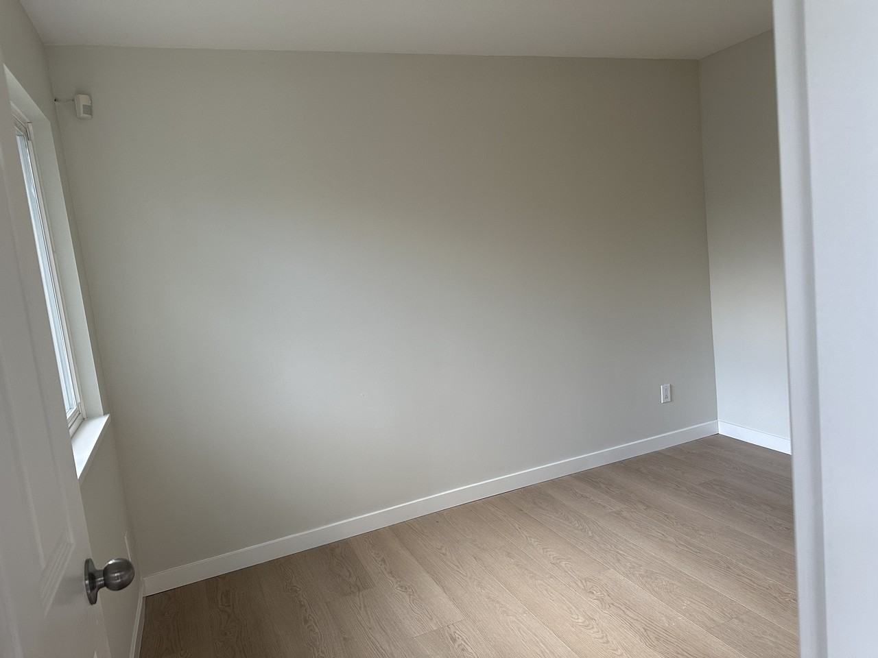 6900 Gray Avenue - Photo 4 of 12