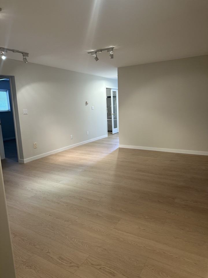 6900 Gray Avenue - Photo 2 of 12