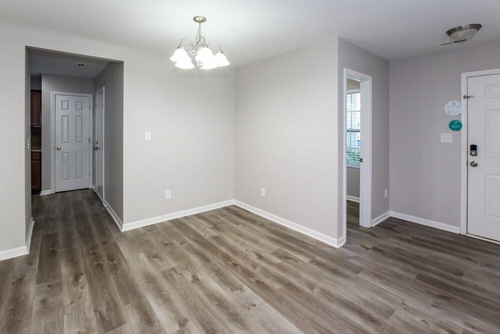 5127 Tomsie Efird Ln - Photo 7 of 20