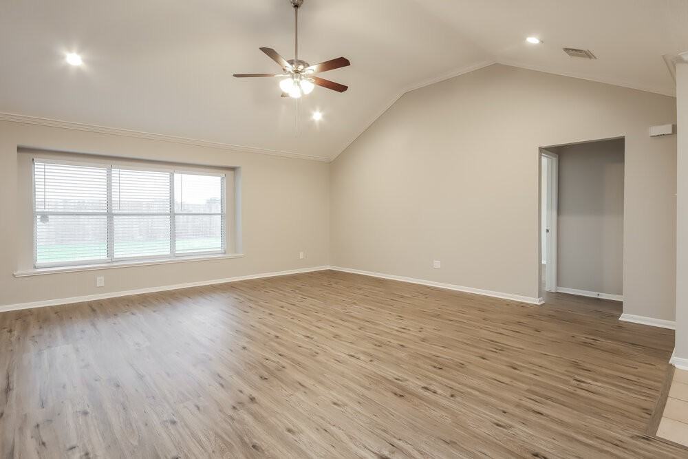 302 Cedar Branch Dr - Photo 3 of 16