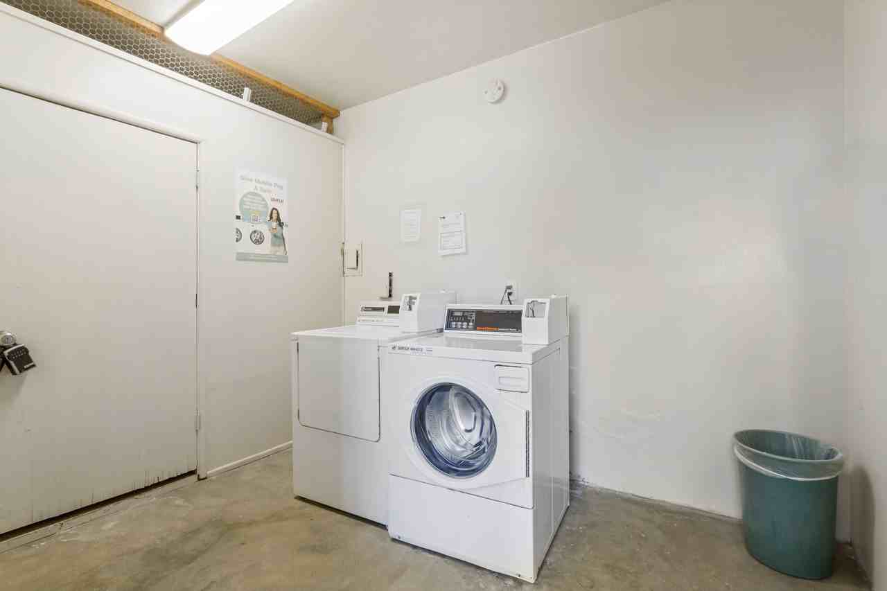 3966 Inglewood Avenue - Photo 5 of 7