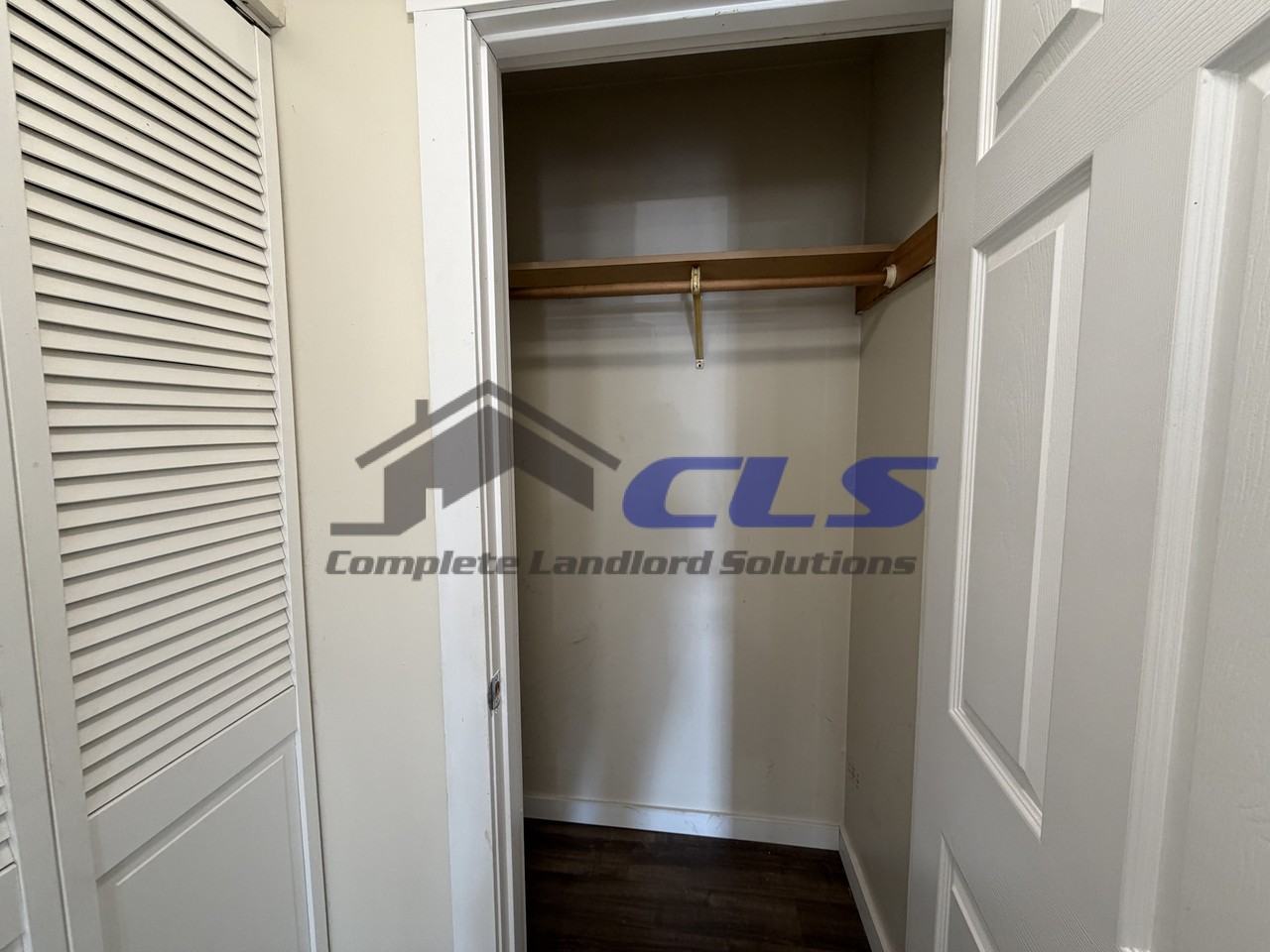 820 Poplar Street - Photo 5 of 6