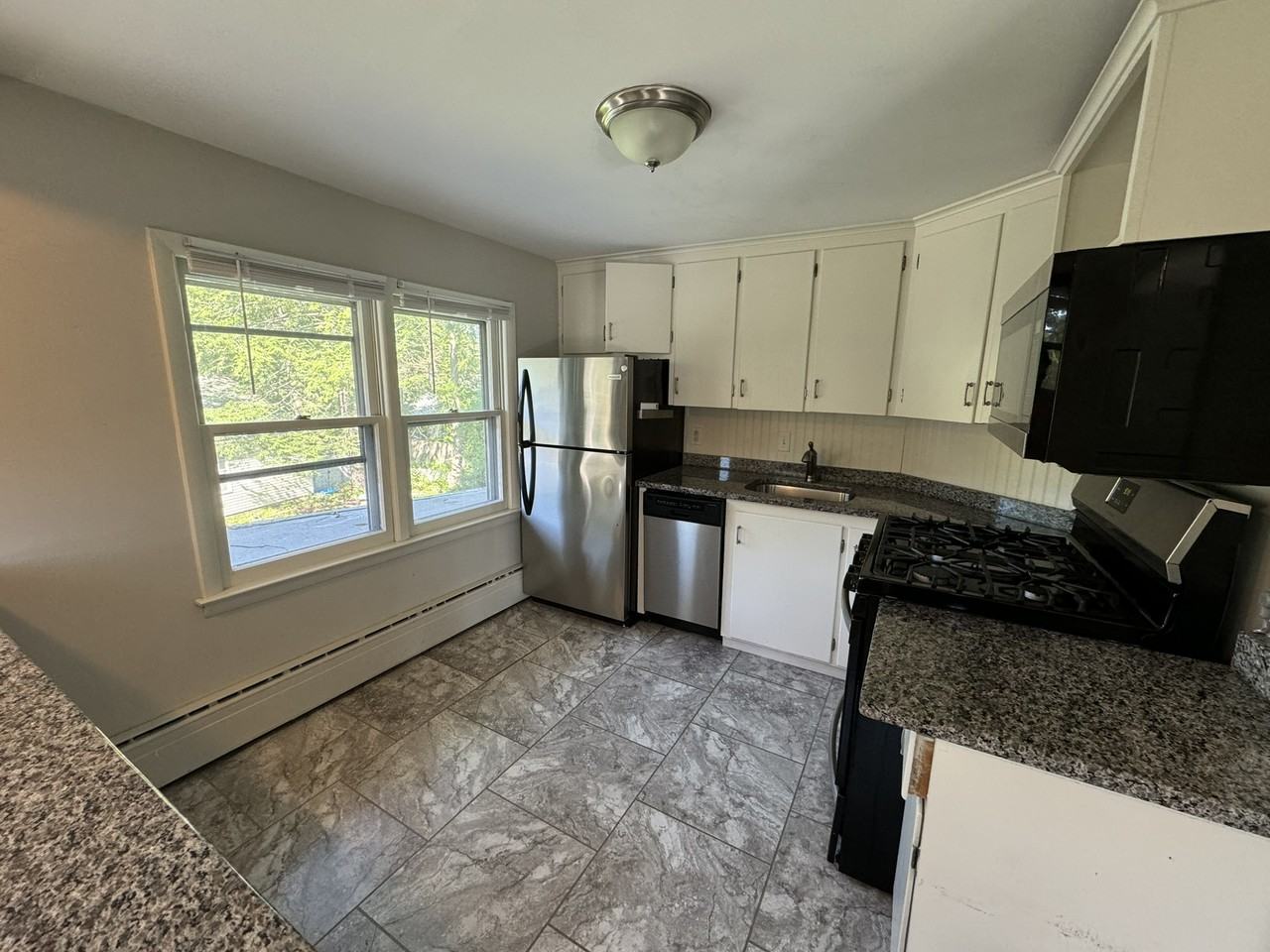 72 Lyman Street - Photo 2 of 12