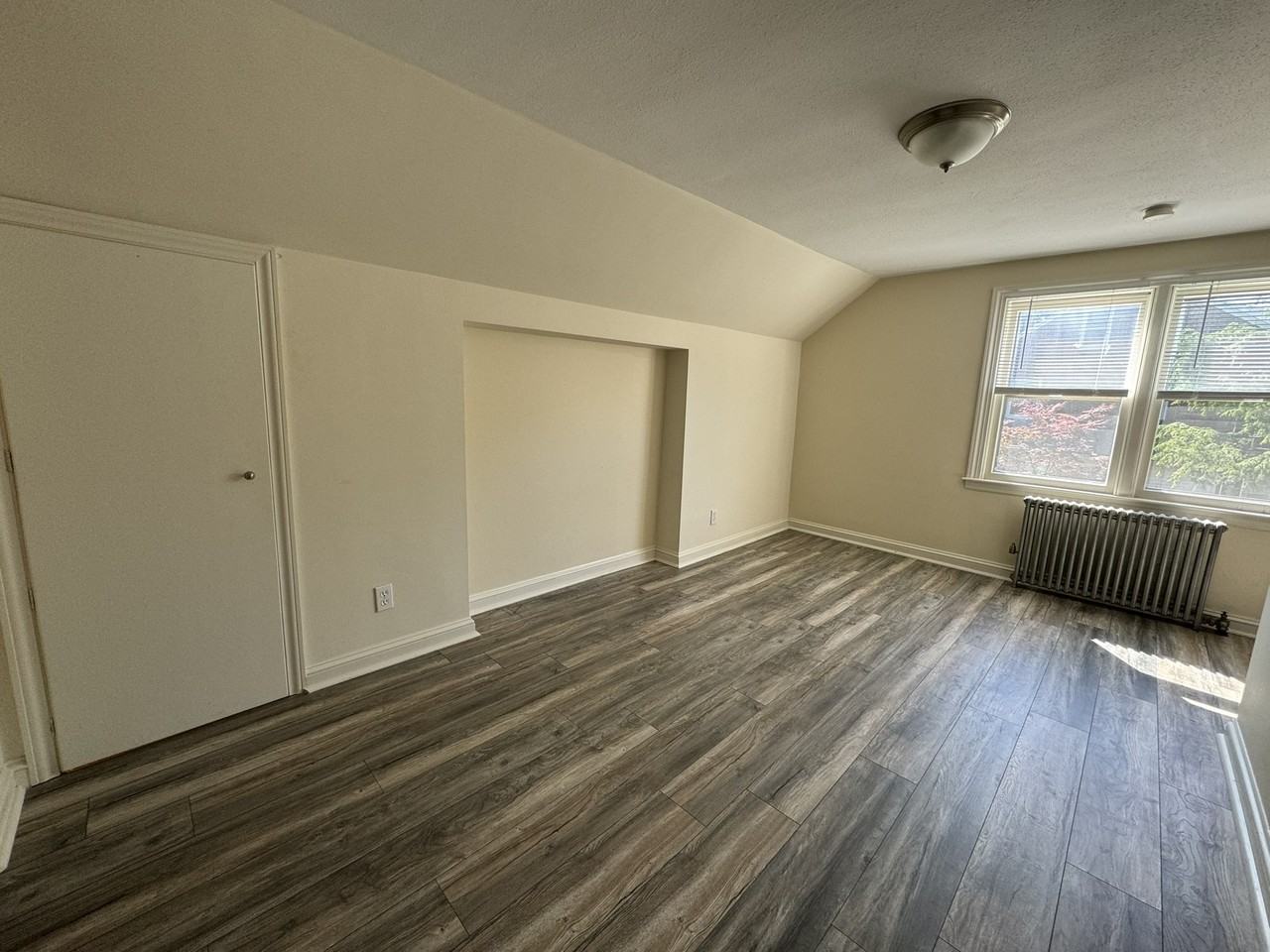 72 Lyman Street - Photo 7 of 12