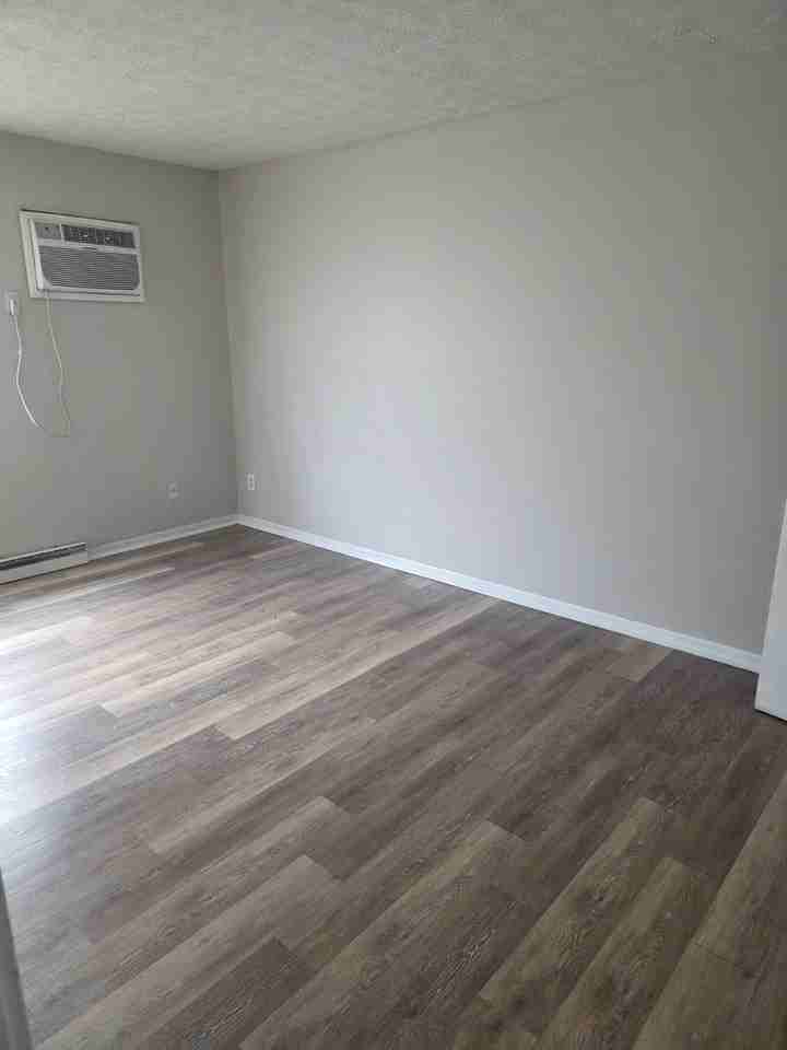 2838 Harrison Avenue - Photo 7 of 15