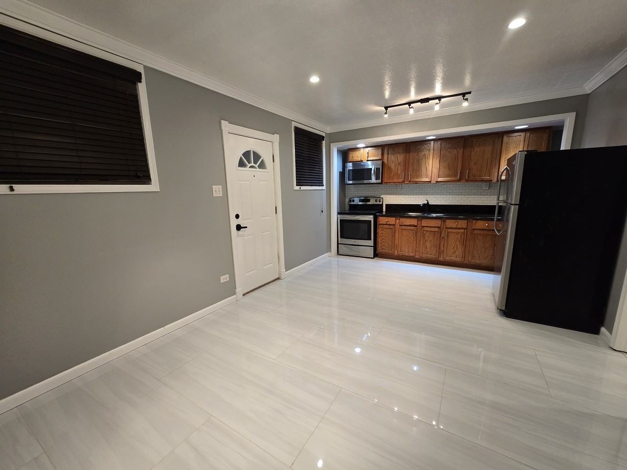 Magnolia Place - Photo 4 of 14