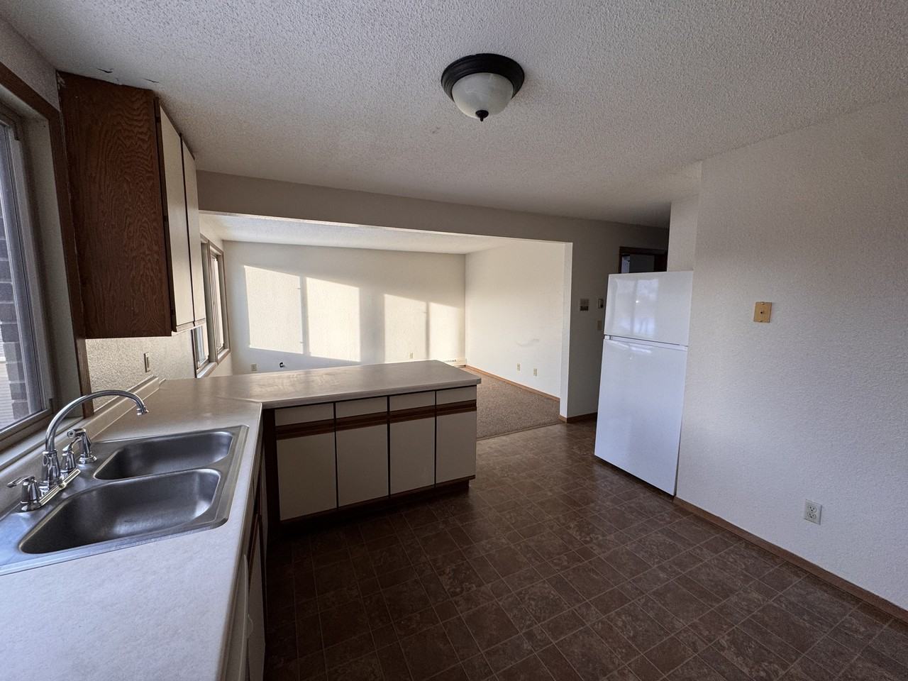 1311 6th Avenue South - Photo 5 of 10