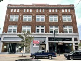 featured image of 1319 5th Ave