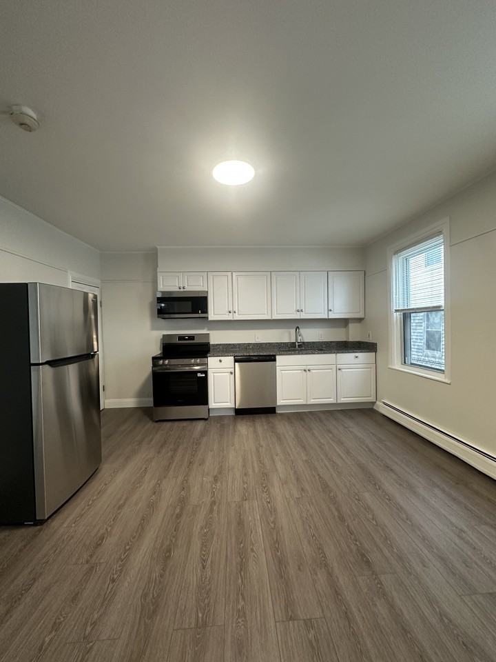 22 Johnson Street - Photo 2 of 7