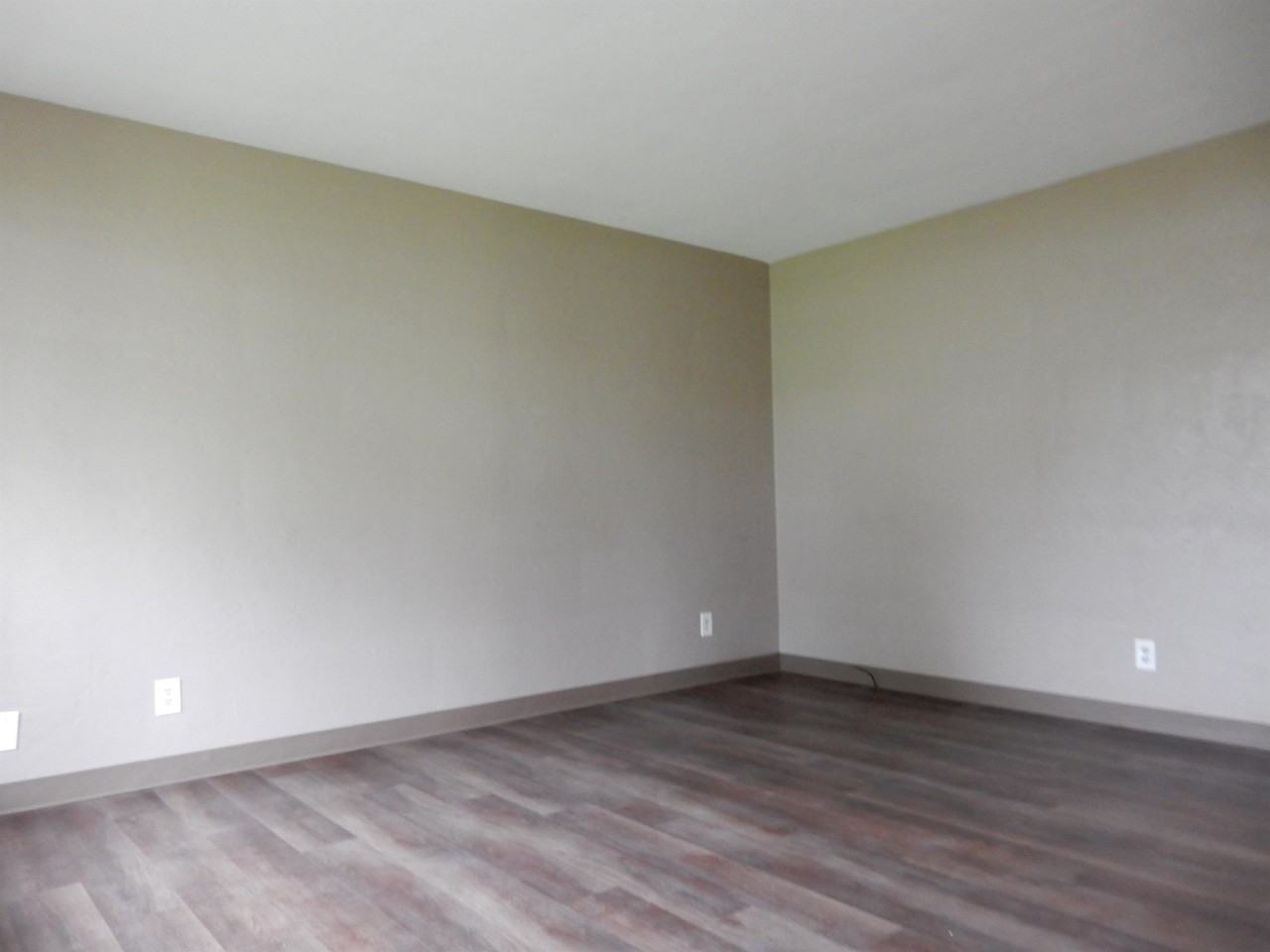 Clearview Ave NE Keizer, OR 97303 - Photo 3 of 21